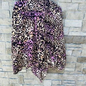 Selling women shirt
